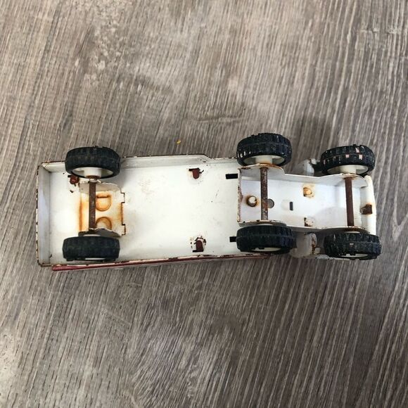 Vintage Buddy L Soft 'n Juicy Bubble Yum Bubble Gum Pressed Steel Toy Truck - Picture 6 of 7